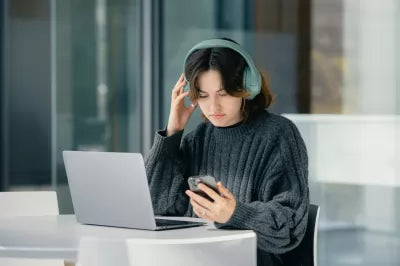 10 symptomen van gezondheidsschade door straling van mobiele telefonie, draadloos internet en bluetooth